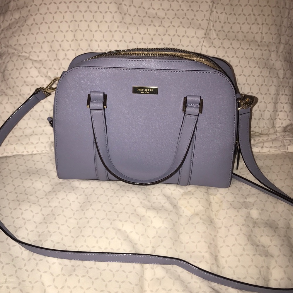 Medium Kate Spade Crossbody - Picture 1 of 6